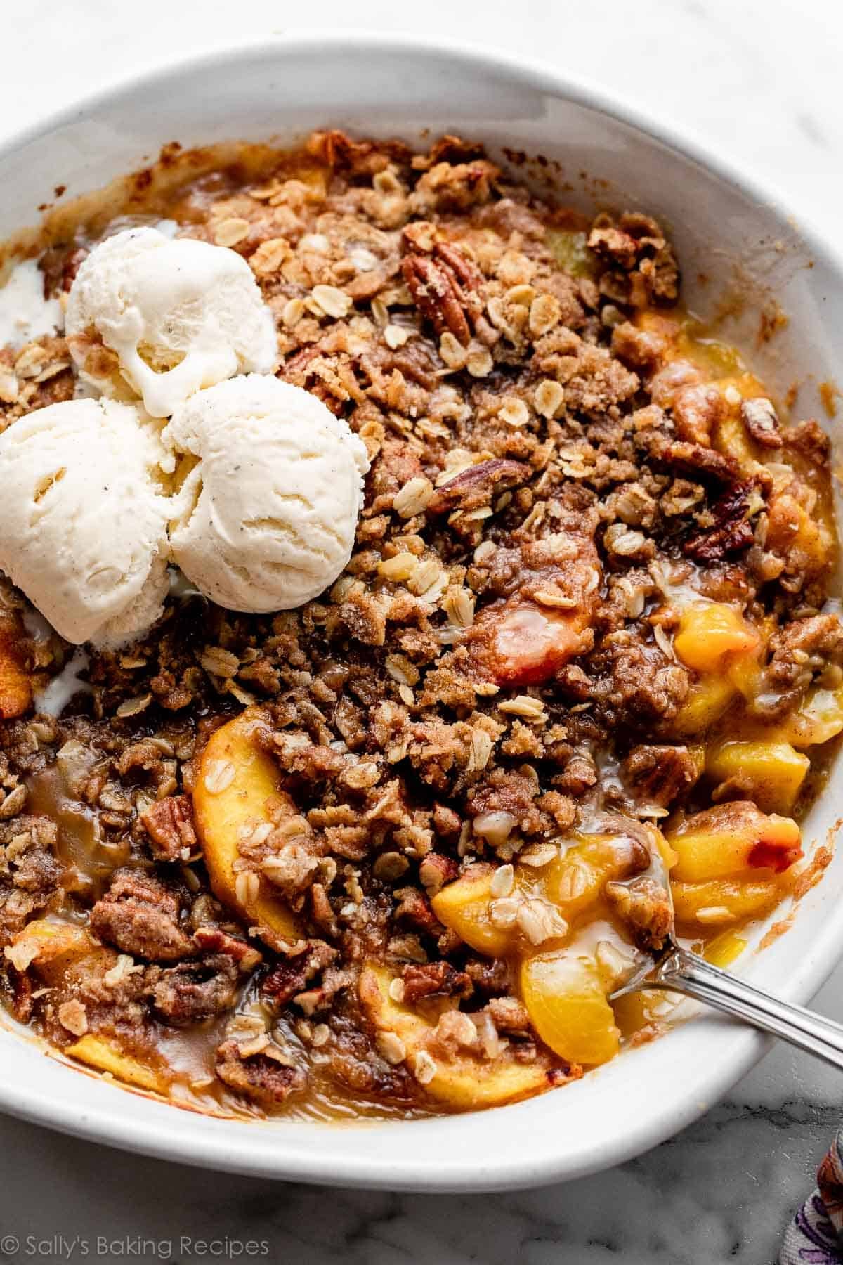 The Ultimate Peach Crisp: Secrets to a Perfectly Crunchy Topping